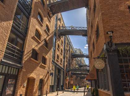 Photo of footbridges over Shad Thames